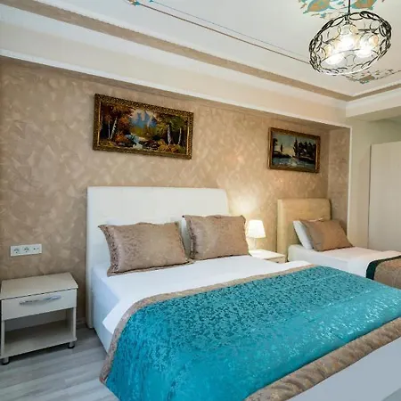 Atam Aparthotel 3*