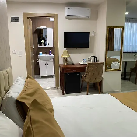 Aparthotel Atam