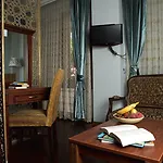 Aparthotel Atam