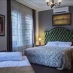 Aparthotel Atam