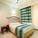 Aparthotel Atam 4*