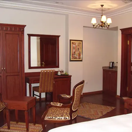 Atam Appart hôtel 4*