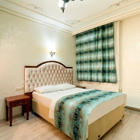 Aparthotel Atam 4*